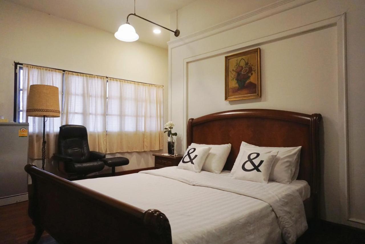 Manee Guesthouse And Record บ้านมานี Csiangmaj Kültér fotó